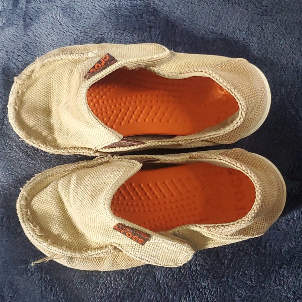 Croc canvas shoes size 12 13 kids